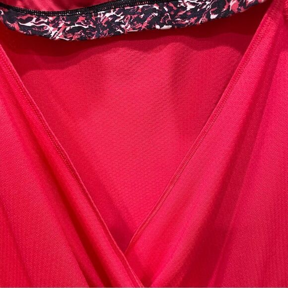 Lululemon Minimalist Racerback Tank Top - Size: 8 - Picture 5 of 7